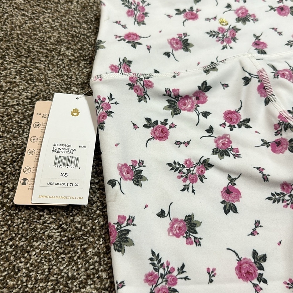 Spiritual Gangster intent biker shorts in ROSE GARDEN. XS. New with tags - Picture 6 of 14